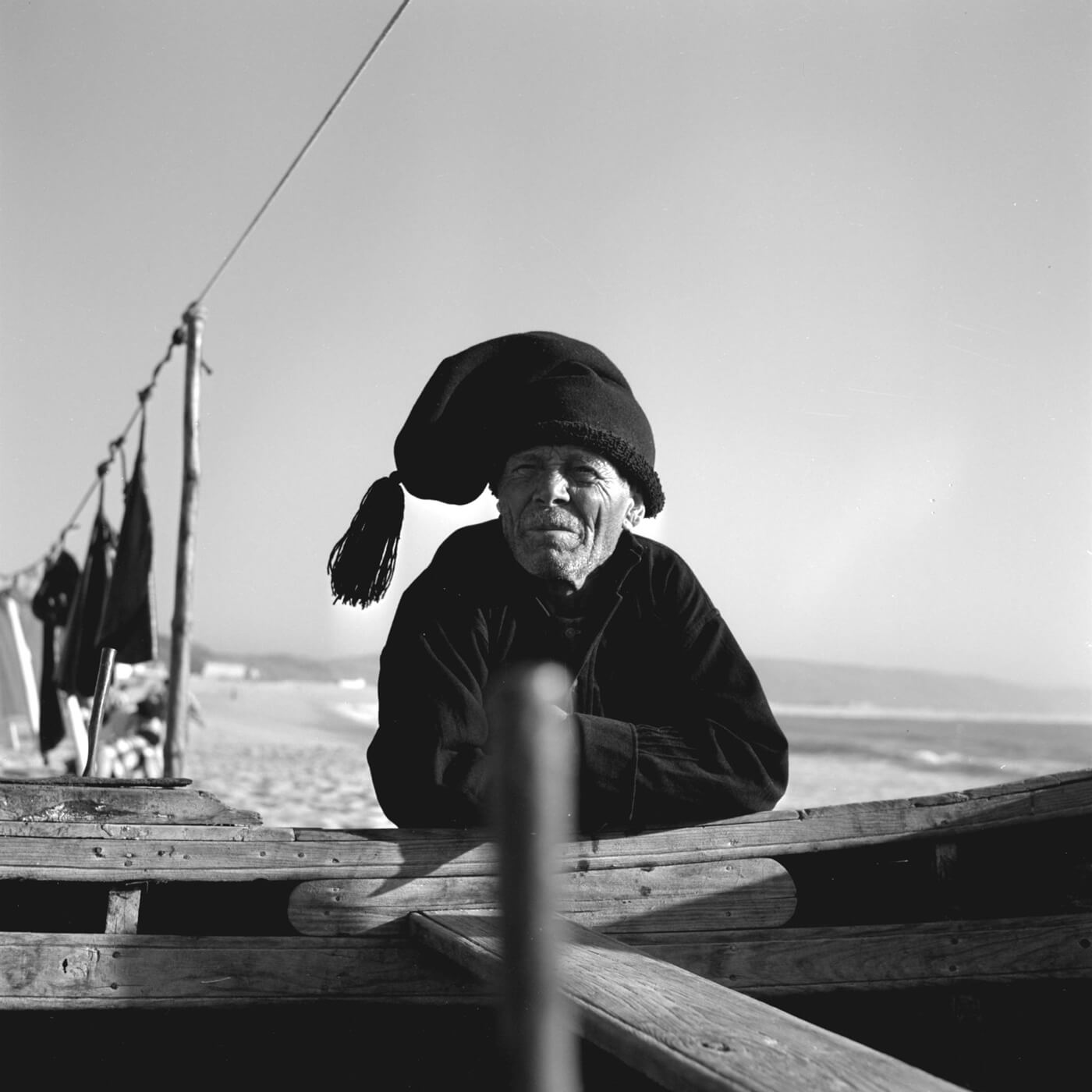 Through a Lens: The Stirring Coastal Imagery of Artur Pastor